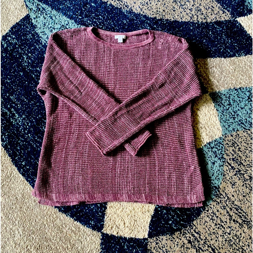 Women’s long sleeve sweater, size Medium